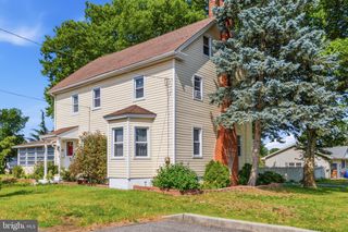 164 FRANKLIN ST, Swedesboro, NJ 08085