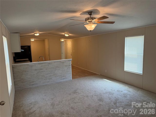 273 McMillan Drive, Hendersonville, NC 28792