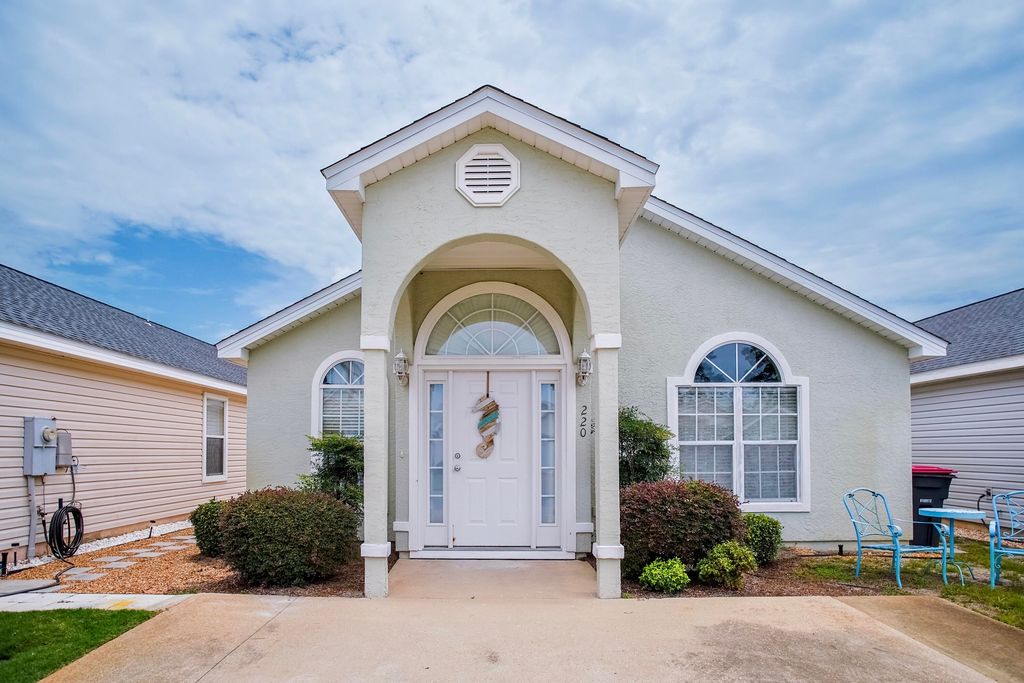 220 Emerald Coast Club Boulevard, Panama City Beach, FL 32407