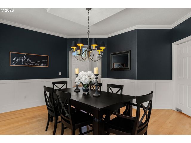 12796 Nw WAKER Dr, Portland, OR 97229