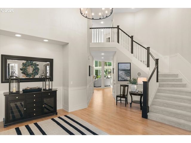 12796 Nw WAKER Dr, Portland, OR 97229