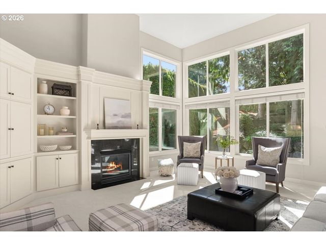 12796 Nw WAKER Dr, Portland, OR 97229