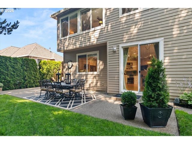 12796 Nw WAKER Dr, Portland, OR 97229