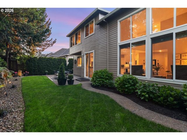12796 Nw WAKER Dr, Portland, OR 97229