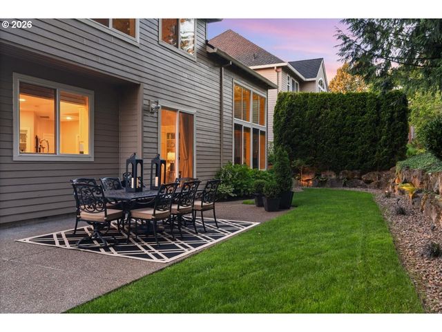 12796 Nw WAKER Dr, Portland, OR 97229