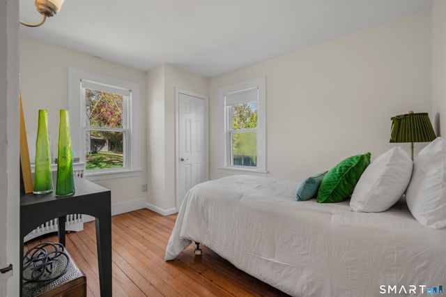 23 Ridgewood Avenue, Waterford, CT 06385