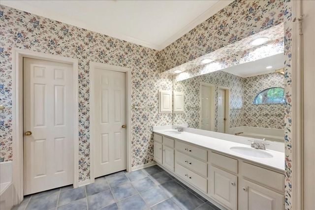 11919 Mighty Redwood Drive, Pasadena, TX 77059