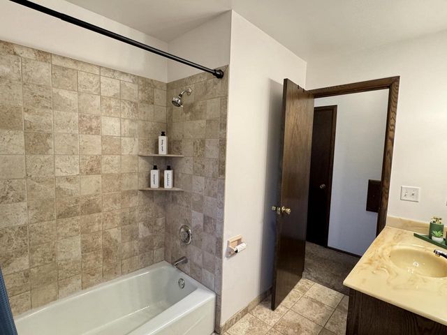 6006 107th STREET, Pleasant Prairie, WI 53158