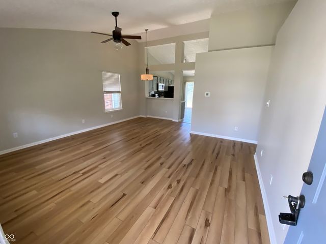 11229 Spring Blossom Lane, Fishers, IN 46038