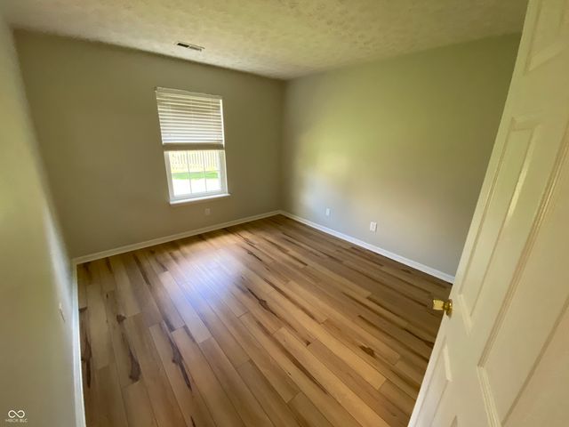 11229 Spring Blossom Lane, Fishers, IN 46038