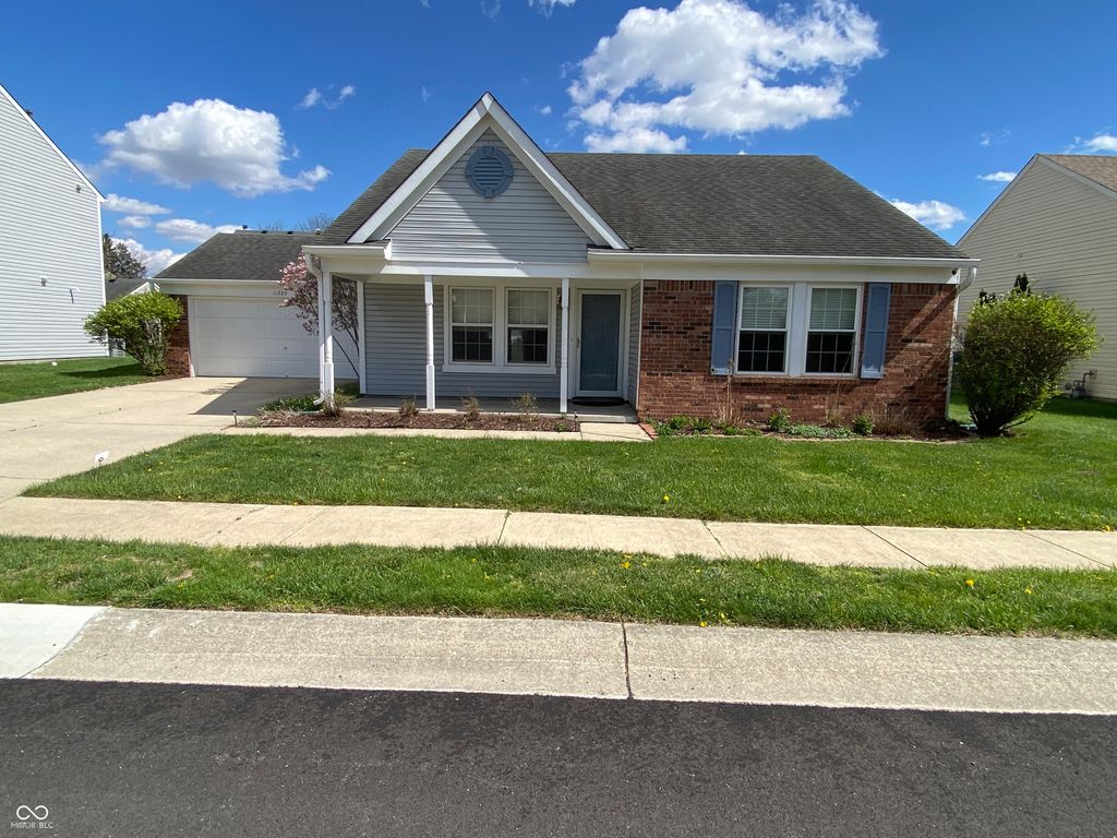 11229 Spring Blossom Lane, Fishers, IN 46038