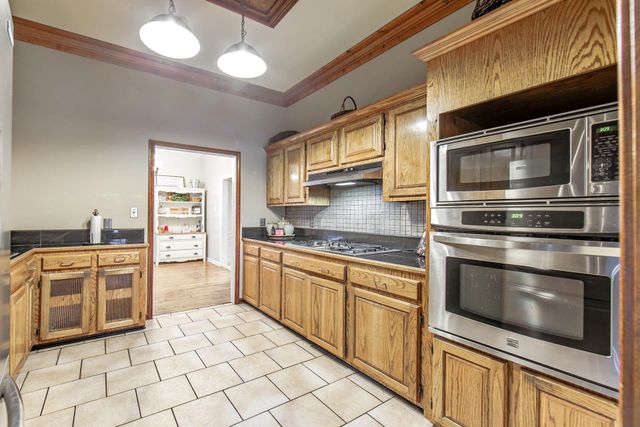 210 Tiger Tail Rd, Houma, LA 70360