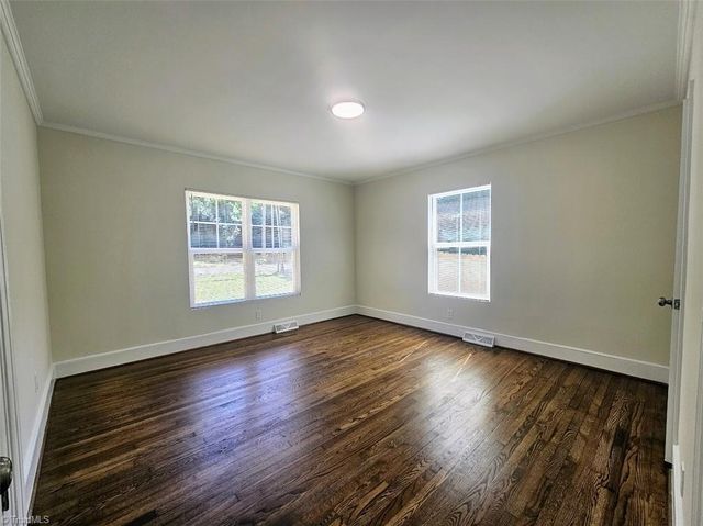 1915 Blain Street, High Point, NC 27262