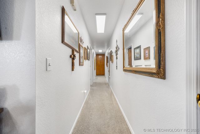 2607 E 2092 Road, Hugo, OK 74743