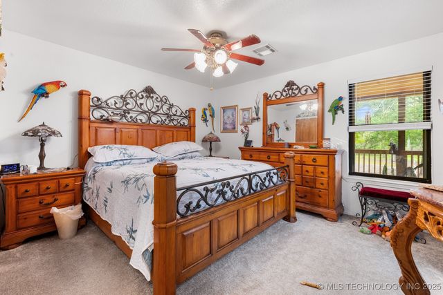 2607 E 2092 Road, Hugo, OK 74743