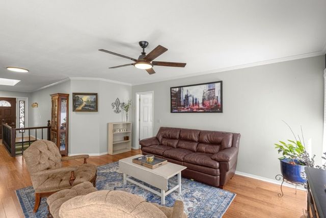 13 Deddington Drive, Bella Vista, AR 72714