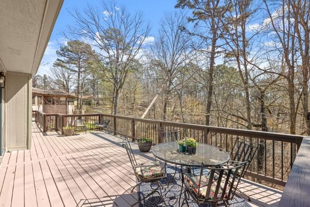 13 Deddington Drive, Bella Vista, AR 72714
