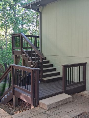 13 Deddington Drive, Bella Vista, AR 72714