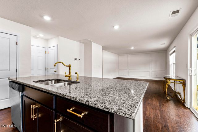 5041 Cotton Seed Way, Morristown, TN 37813