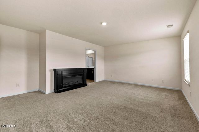 5041 Cotton Seed Way, Morristown, TN 37813