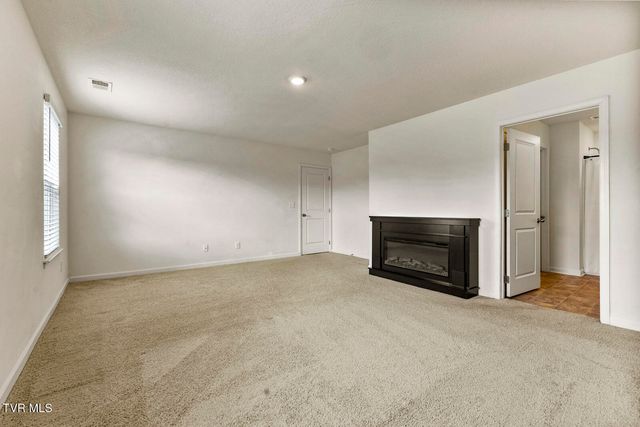5041 Cotton Seed Way, Morristown, TN 37813