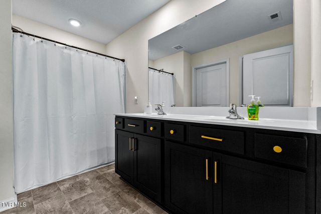 5041 Cotton Seed Way, Morristown, TN 37813