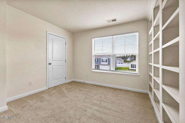 5041 Cotton Seed Way, Morristown, TN 37813