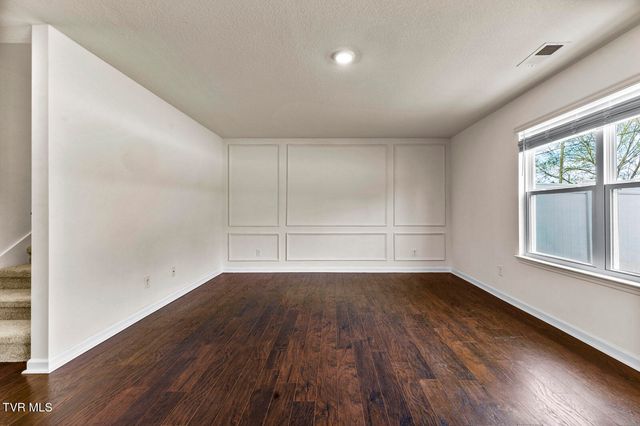 5041 Cotton Seed Way, Morristown, TN 37813