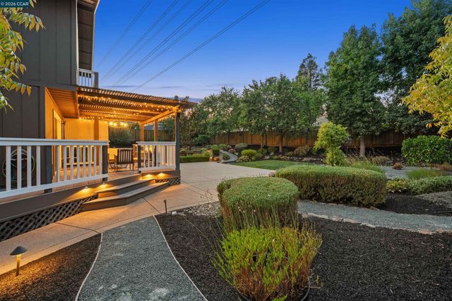1409 Stonehedge Dr, Pleasant Hill, CA 94523