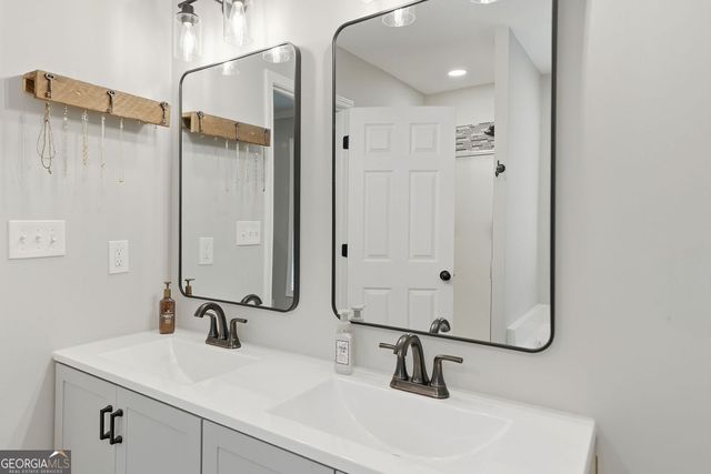 302 White Marble Way, Ball Ground, GA 30107