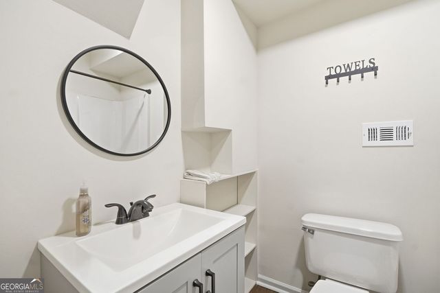 302 White Marble Way, Ball Ground, GA 30107