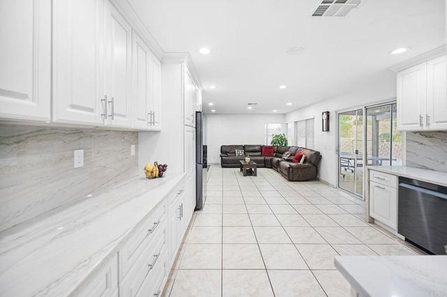 8339 E County Dr, El Cajon, CA 92021