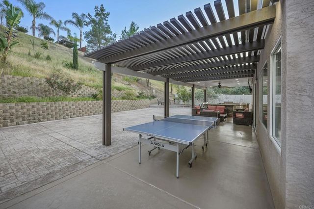 8339 E County Dr, El Cajon, CA 92021