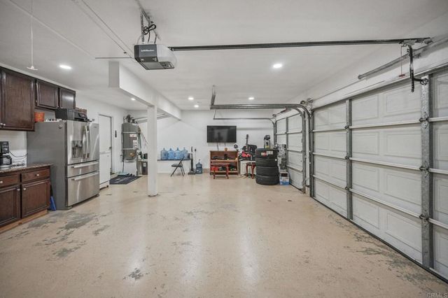 8339 E County Dr, El Cajon, CA 92021