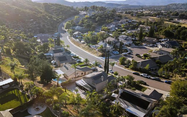 8339 E County Dr, El Cajon, CA 92021