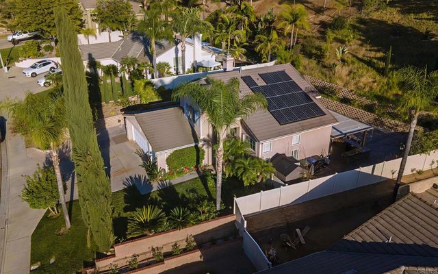 8339 E County Dr, El Cajon, CA 92021