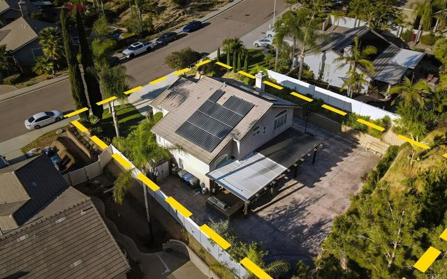 8339 E County Dr, El Cajon, CA 92021