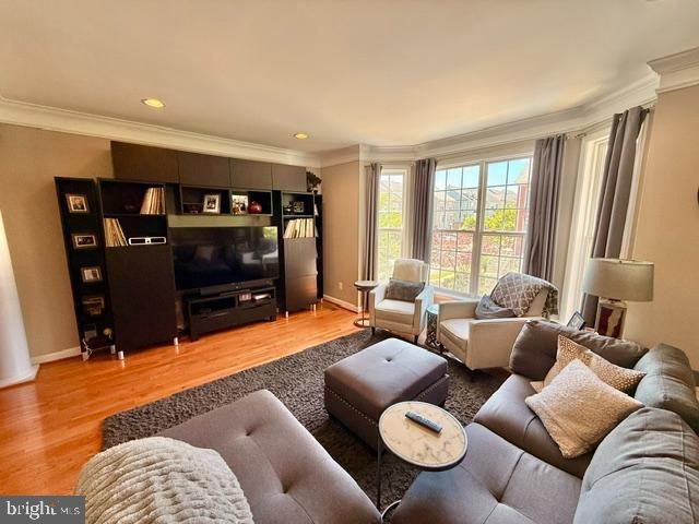 43764 LEES MILL SQ, Leesburg, VA 20176