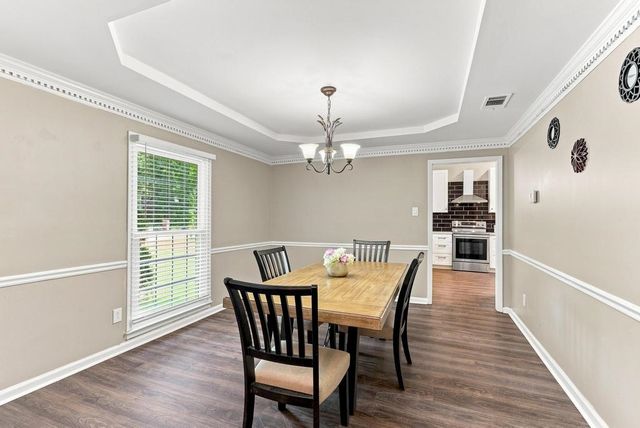 8941 HICKORY TRAIL DR, Memphis, TN 38018