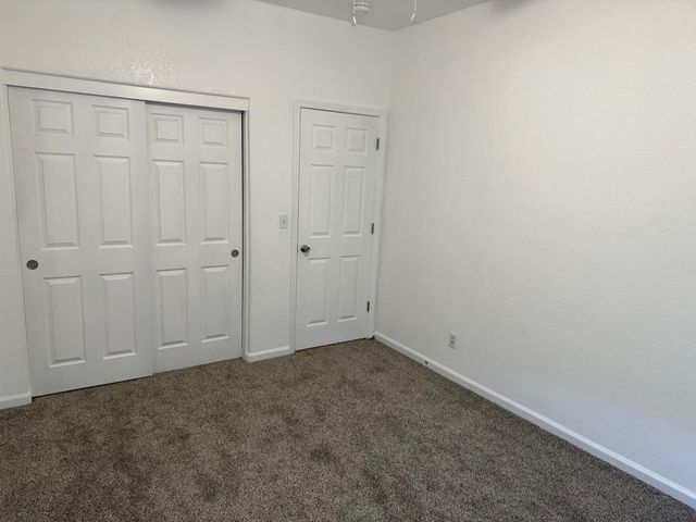 683 Mark Thomas Dr, Yuba City, CA 95993