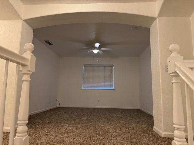 683 Mark Thomas Dr, Yuba City, CA 95993