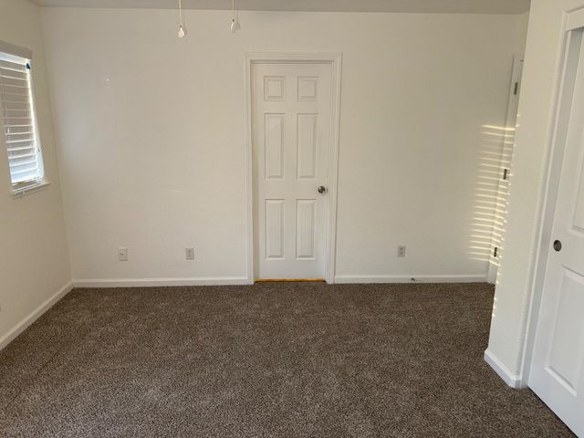 683 Mark Thomas Dr, Yuba City, CA 95993