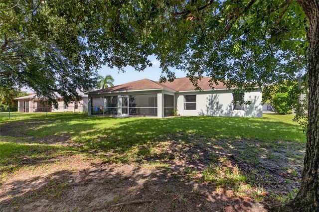 2502 NATURE POINTE LOOP, Fort Myers, FL 33905
