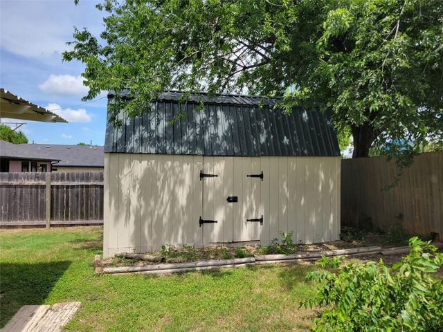 2328 Friarcreek LOOP, Round Rock, TX 78664