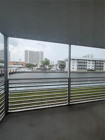3551 NE 169th St 104, North Miami Beach, FL 33160