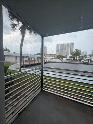 3551 NE 169th St 104, North Miami Beach, FL 33160