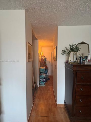 3551 NE 169th St 104, North Miami Beach, FL 33160
