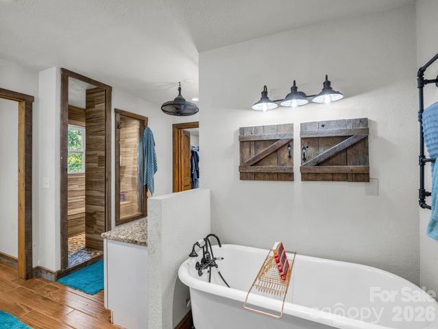 209 Chrysalis Lane, Lake Lure, NC 28746