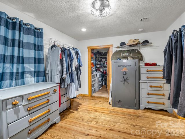 209 Chrysalis Lane, Lake Lure, NC 28746