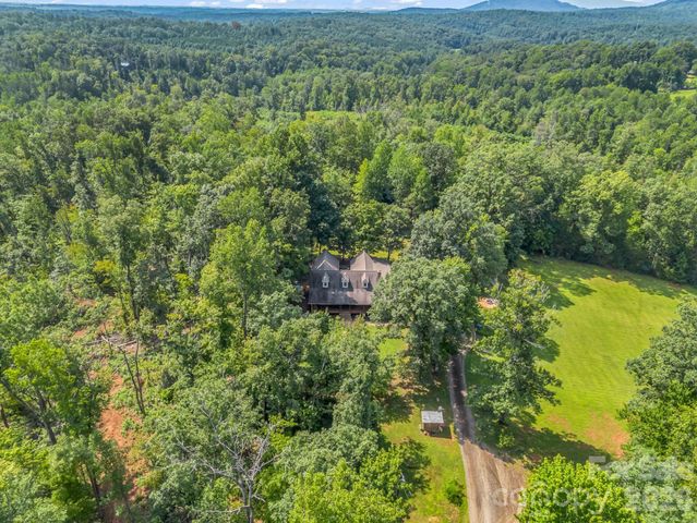 209 Chrysalis Lane, Lake Lure, NC 28746